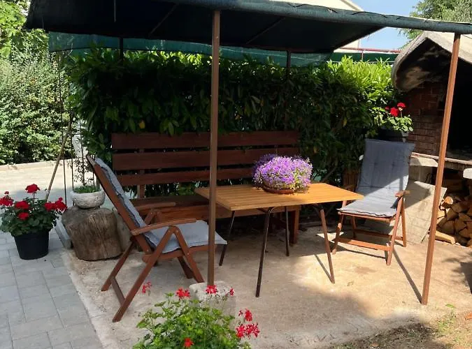 Ruzica Apartman Sukošan